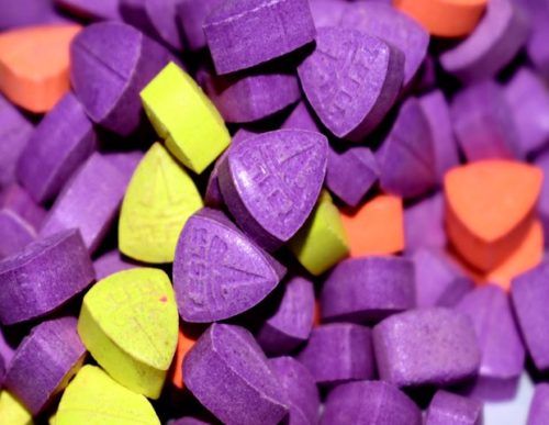 Multi Colored Tesla 220mg